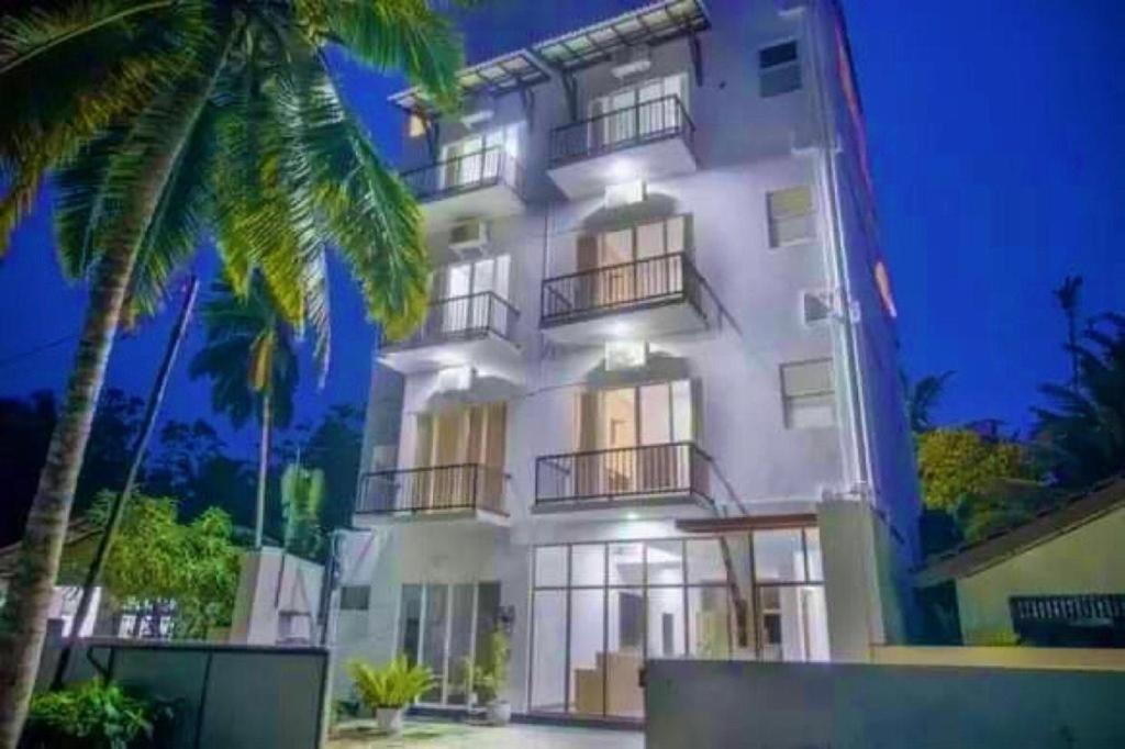 Sea Cloud Dalawella Hotel Unawatuna Exterior photo